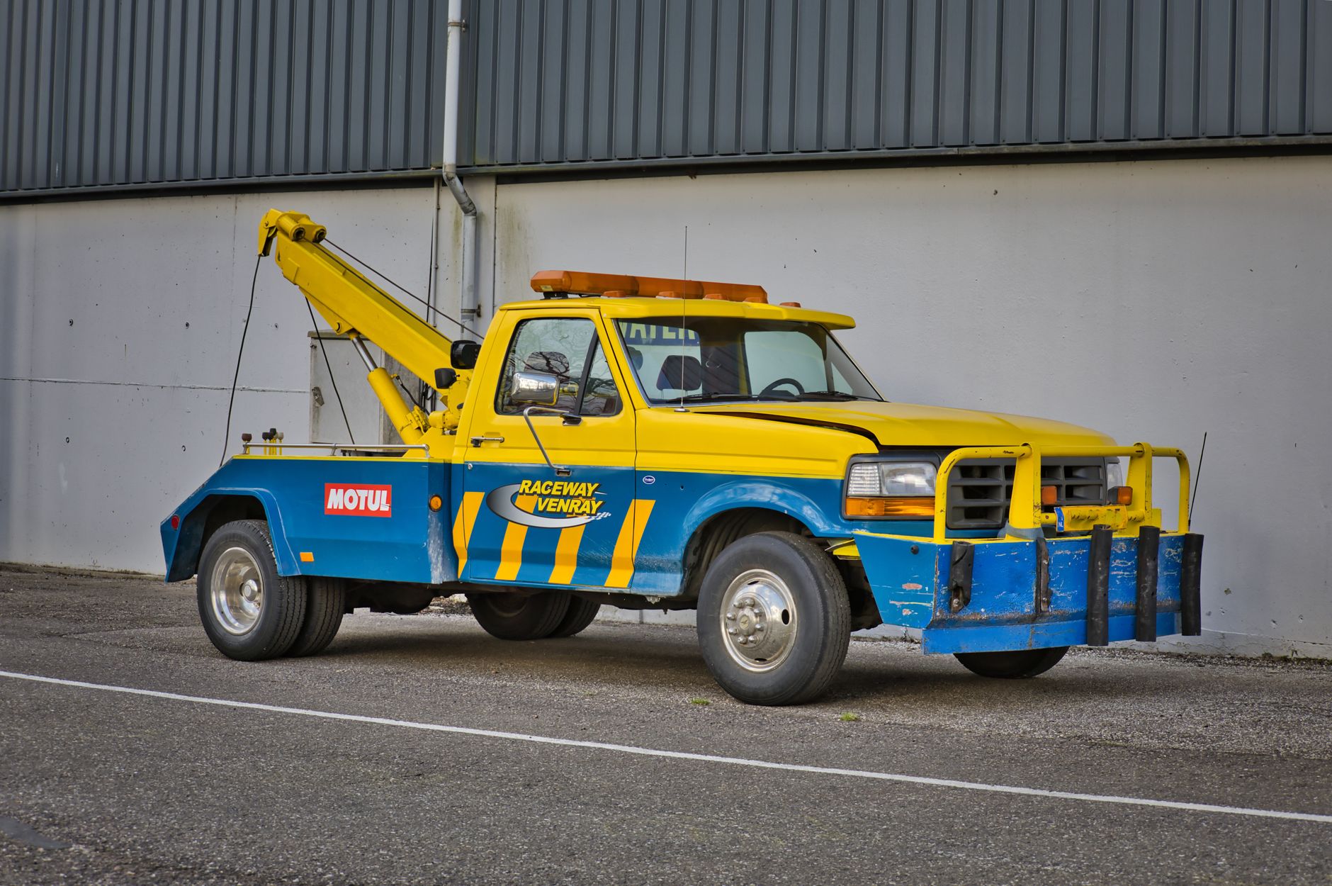 Remorquage voiture équipe à Baie-Mahault